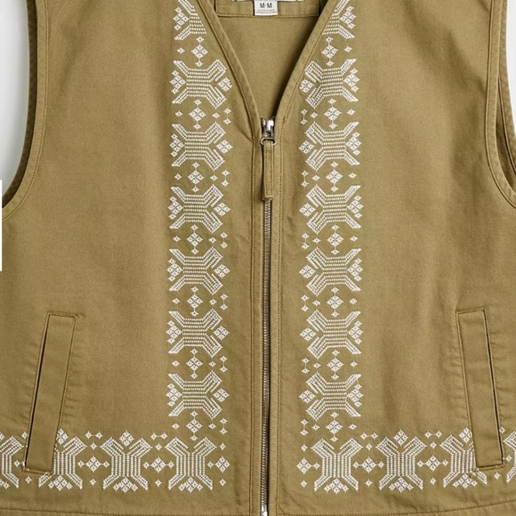 BDG Embroidered Green Vest Urban Outfitters - Picture 6 of 14